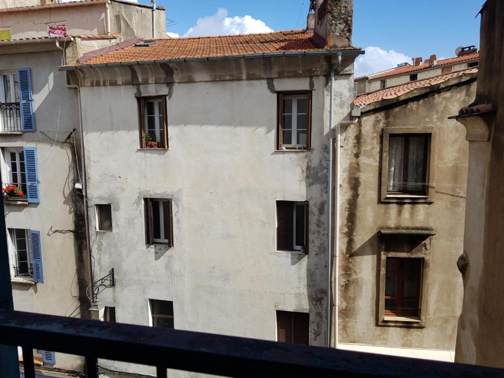Vieille Ville D Ajaccio De 1 A 4 Pers A 300M Du Port Et A 15 Mn De Laeroport Proches De Plus Belles Plages Et Ttes Commodites A Proximite מראה חיצוני תמונה